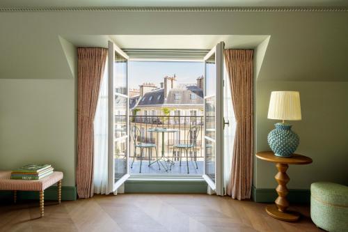 Suite Junior Parisienne