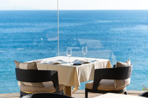 【Dinner Time 17:00~17:30】Superior Suite with French dinner
