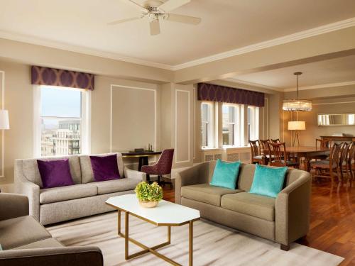 Governor General Suite with Lounge Access and Harbour View