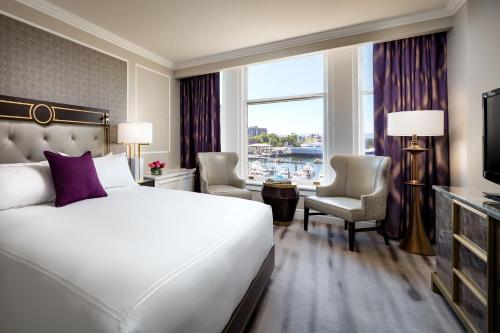 Fairmont Gold Two Bedroom Suite with Lounge Access and Harbour View