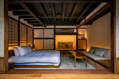 Suite with Terrace - Main Building - 104