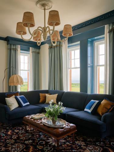 Deluxe Suite with Sea View