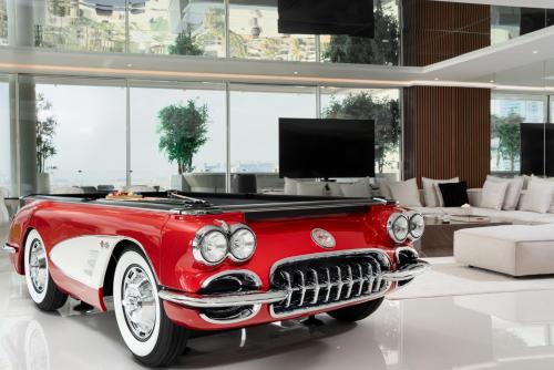 Four Bedroom Come Play Penthouse with Private Pool