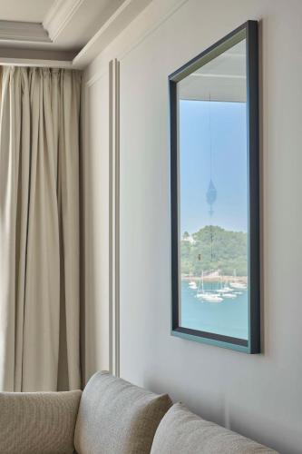 Yuhi Suite