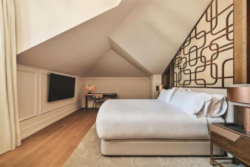 Nobu Suite