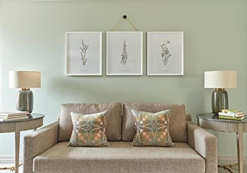 Coach House Suite