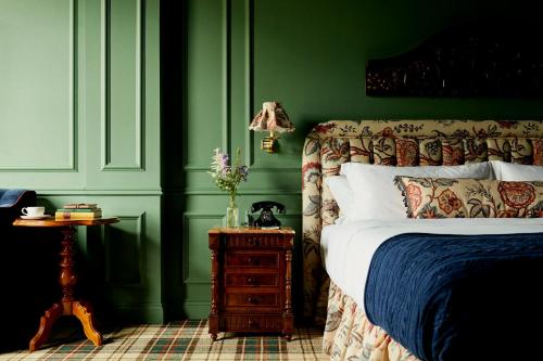 Deluxe Double or Twin Room with Sea View