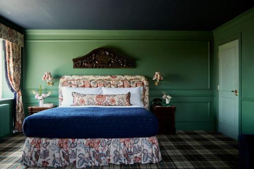 Double or Twin Room with Sea View