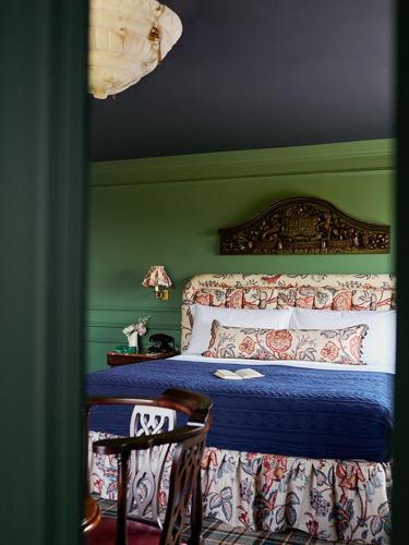 Double or Twin Room with Sea View