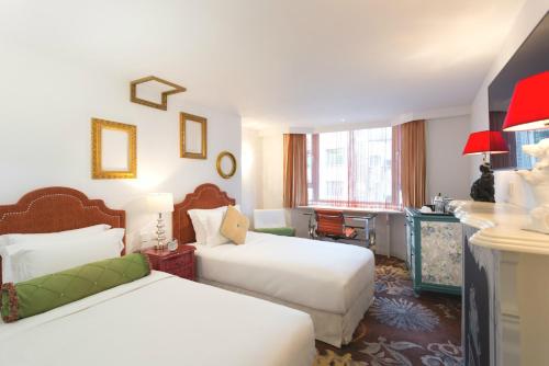 Studio King or Twin Room with Extra Bed