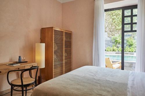 Suite with Pool View
