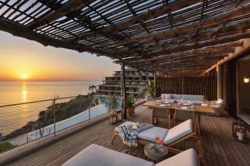 Seascape One-Bedroom Suite