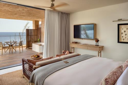 Sea View Premium
