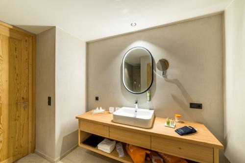 Junior Suite With Mountain View