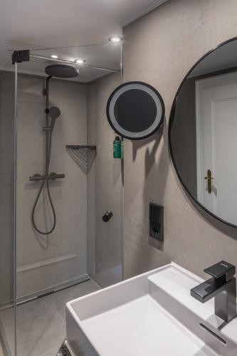Classic Single Room
