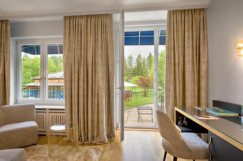 Deluxe Single Room