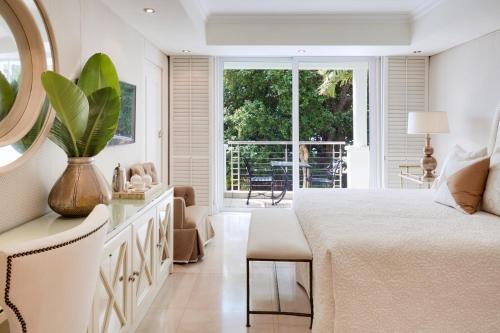 One Bedroom Suite