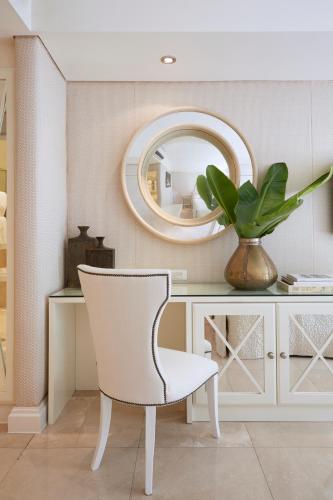 One Bedroom Suite