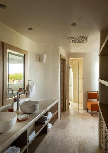 Five-Bedroom Pool Villa