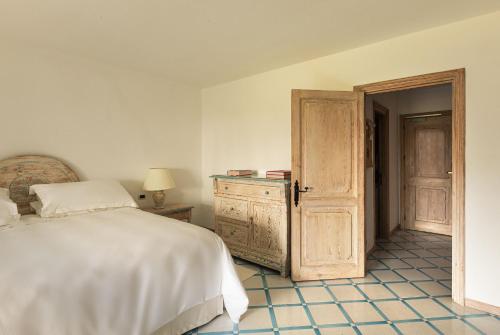 Deluxe Garden Room