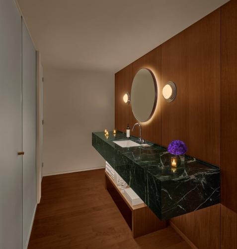 Superior Double Room with Two Double Beds and City View