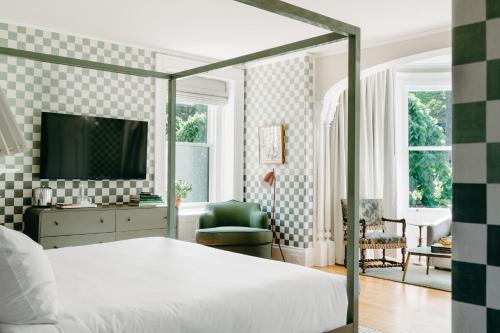 King Room with Garden View