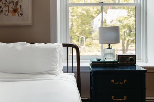 King Room with Garden View