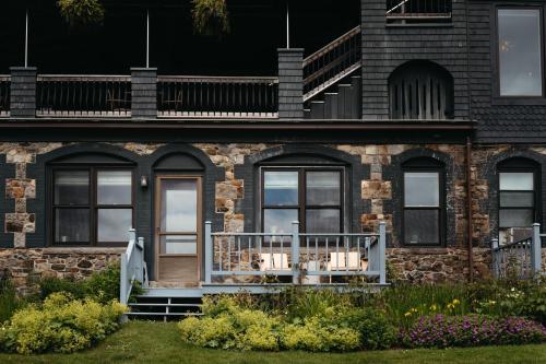 King Room with Balcony