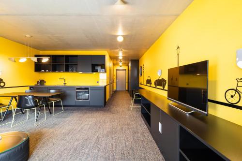 Suite My Way