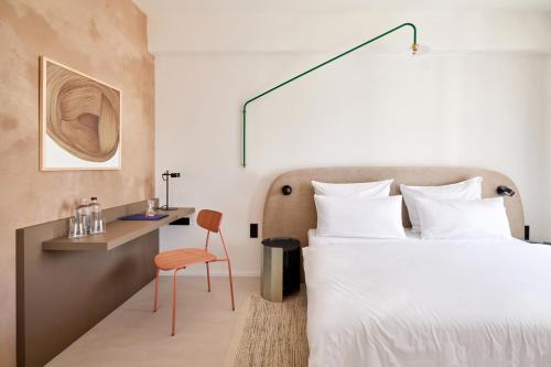 Superior King or Twin Room