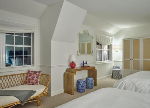 Deluxe Family Suite