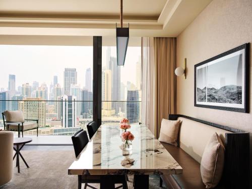 Lana Suite