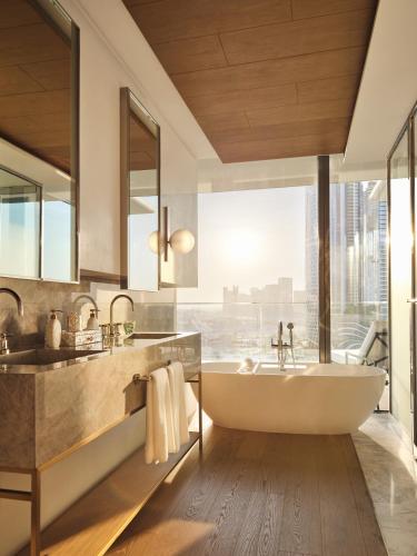 Marina Terrace Suite