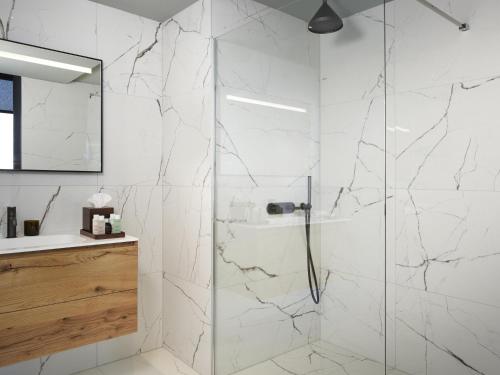 Three Bedroom Penthouse Apartment with Terrace and Panoramic View