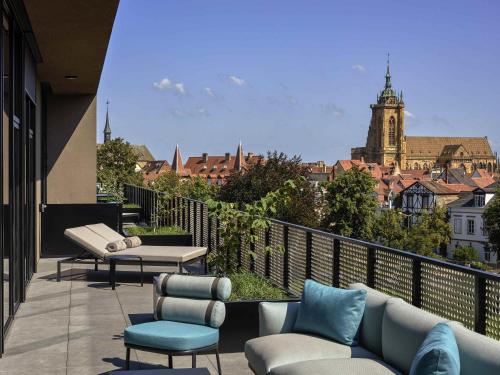 Three Bedroom Penthouse Apartment with Terrace and Panoramic View