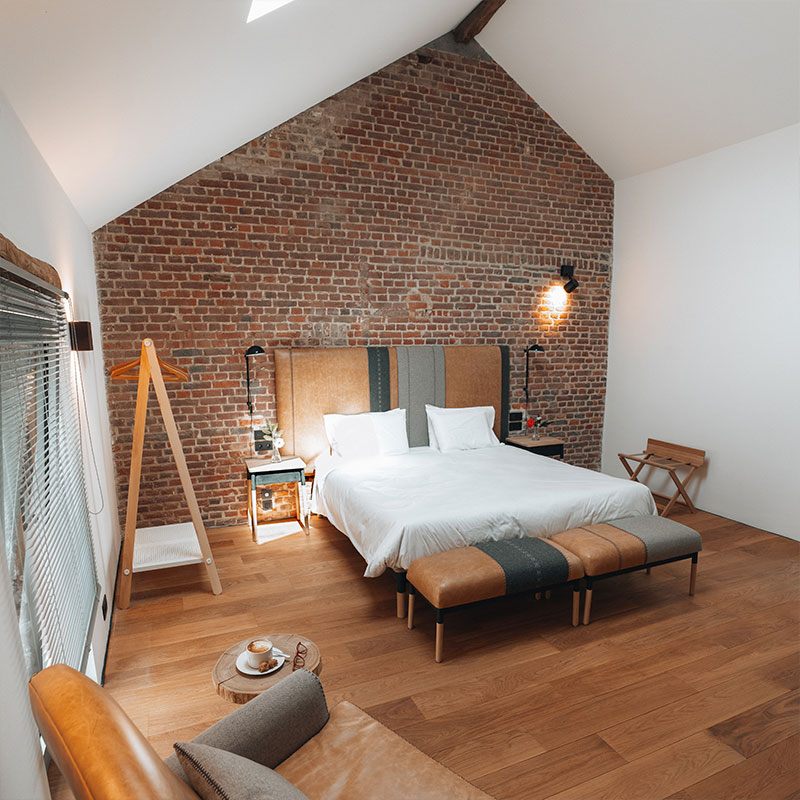 Hazelnut Room