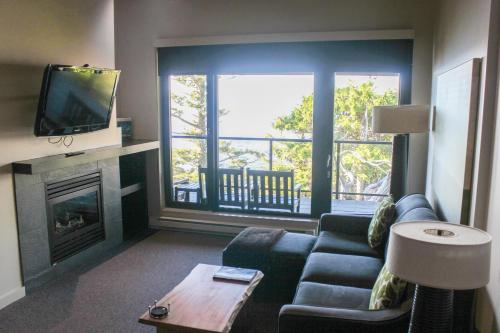 King Suite with Balcony