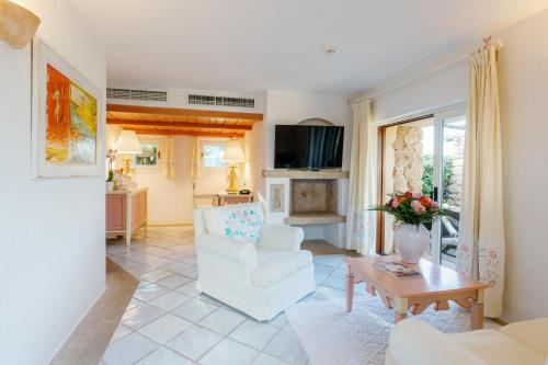 Suite with Garden View