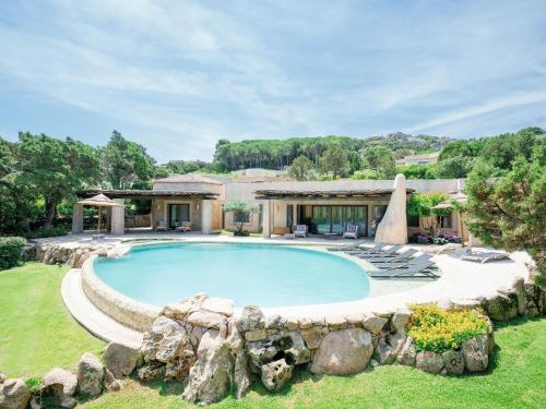 Villa - Beach Front