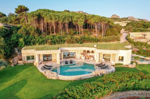 Villa With Private Pool
