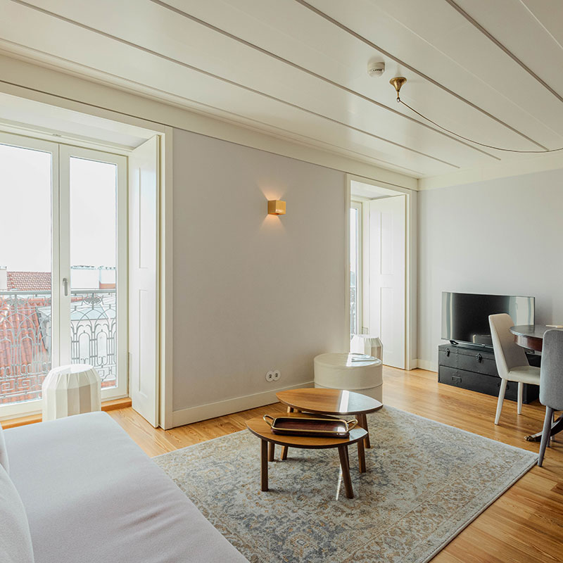 Deluxe One Bedroom Apartment River View