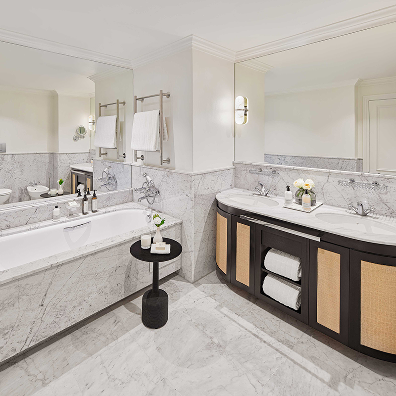 One Bedroom Signature Suite