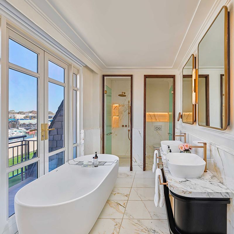 Cape Grace Suite