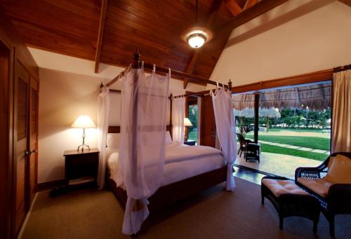 King Room with Pool View