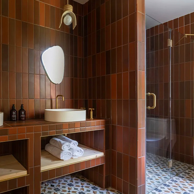 Queen Suite Colden
