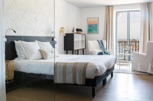 Deluxe Double Room with Sea View