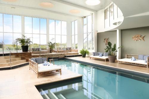 Ocean Prestige Room