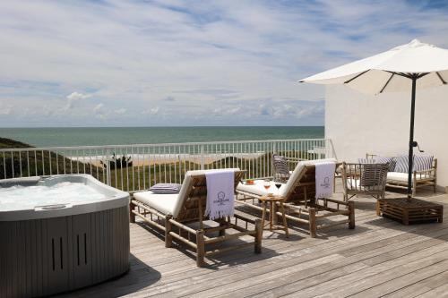 Le Grand Large Panoramic Suite