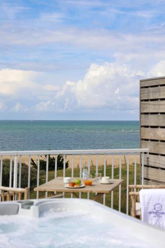 Ocean Junior Suite