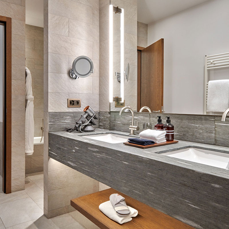 Grace Deluxe Room